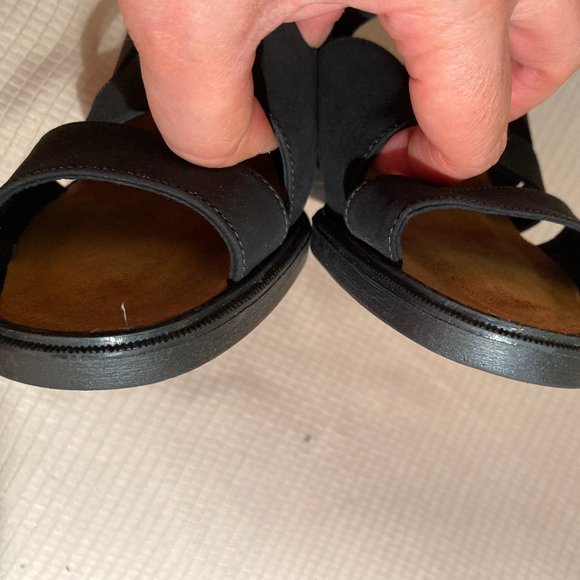 Naot Shoes Naot Women Slip On Black Sandals 55 Poshmark